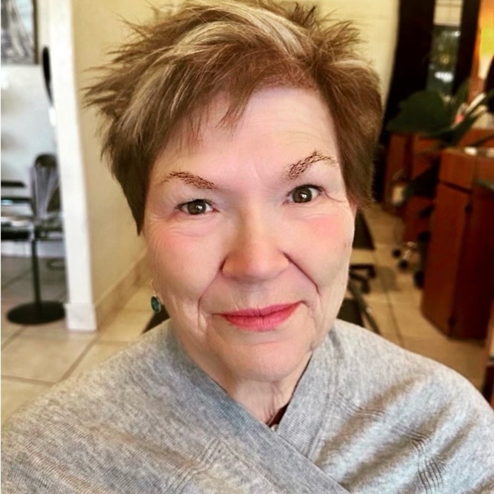 Meet your Posher, Sandra